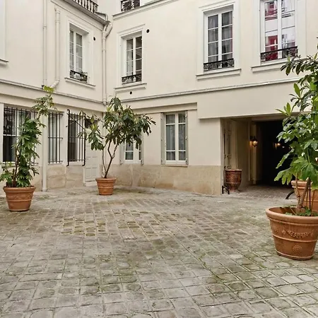 D'exception Au Coeur Du Marais Par Guestready Appartamento Parigi